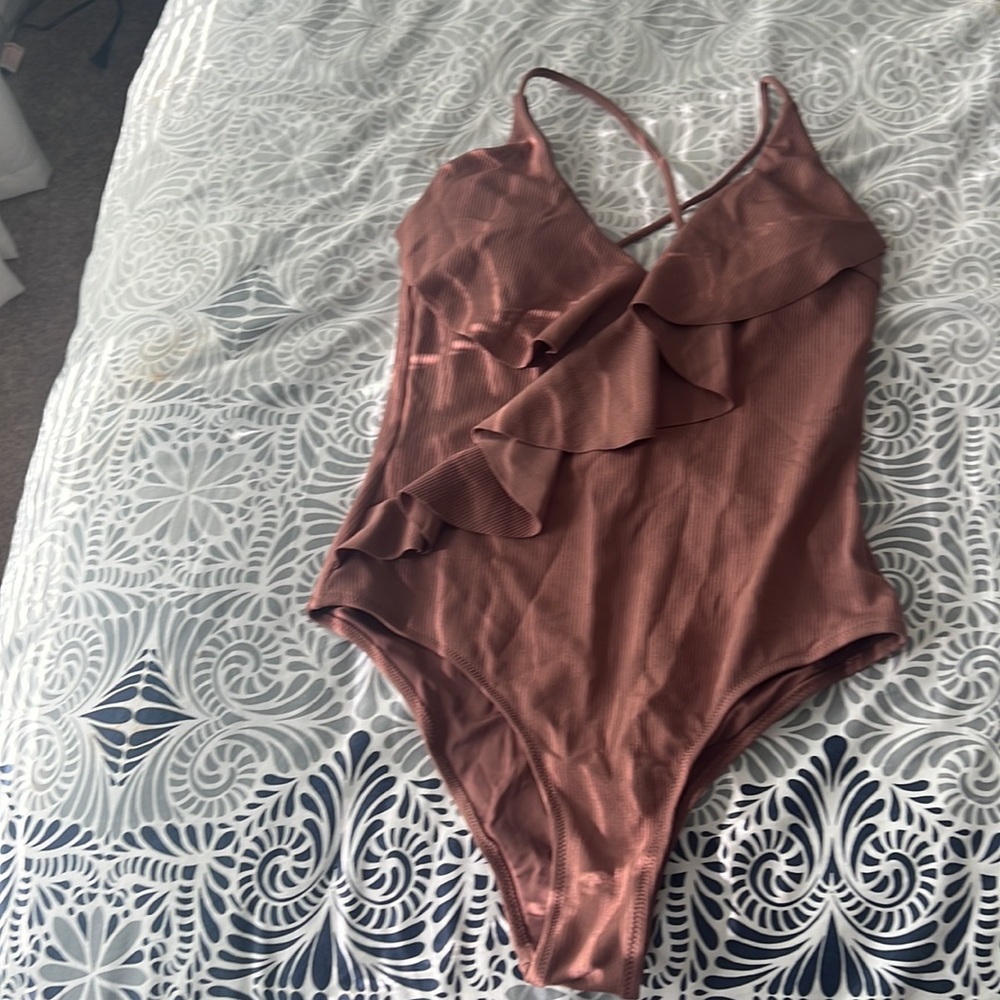 Nwt Cupshe One Piece Swimsuit Mauve Size Large - image 3